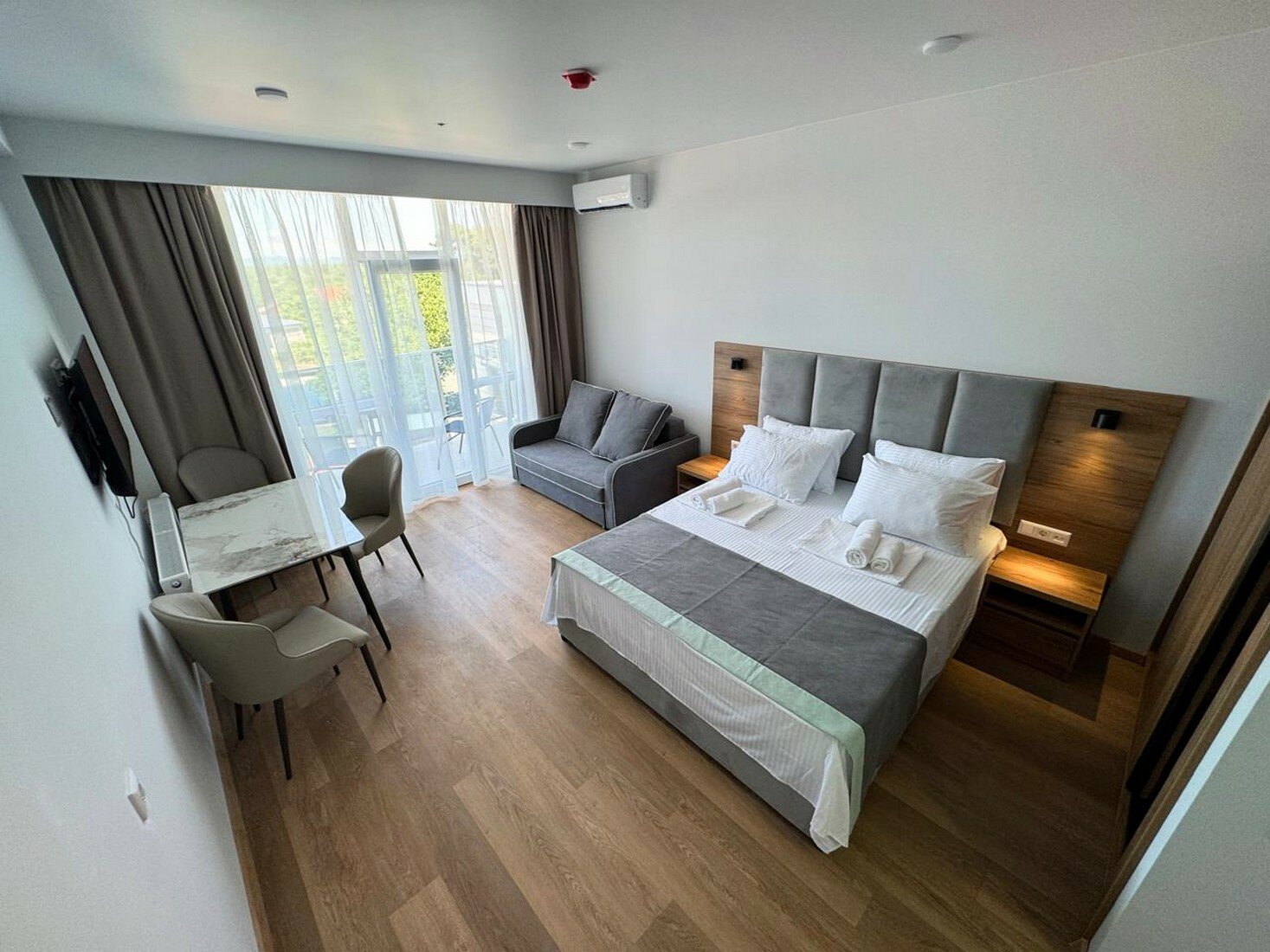 Фото 16167608133