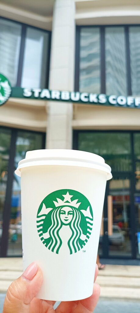 Coffee shop Starbucks, Sanya, photo