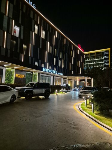 Внешний вид отеля Ibis Almaty Jetisu в Алматах, фото 4