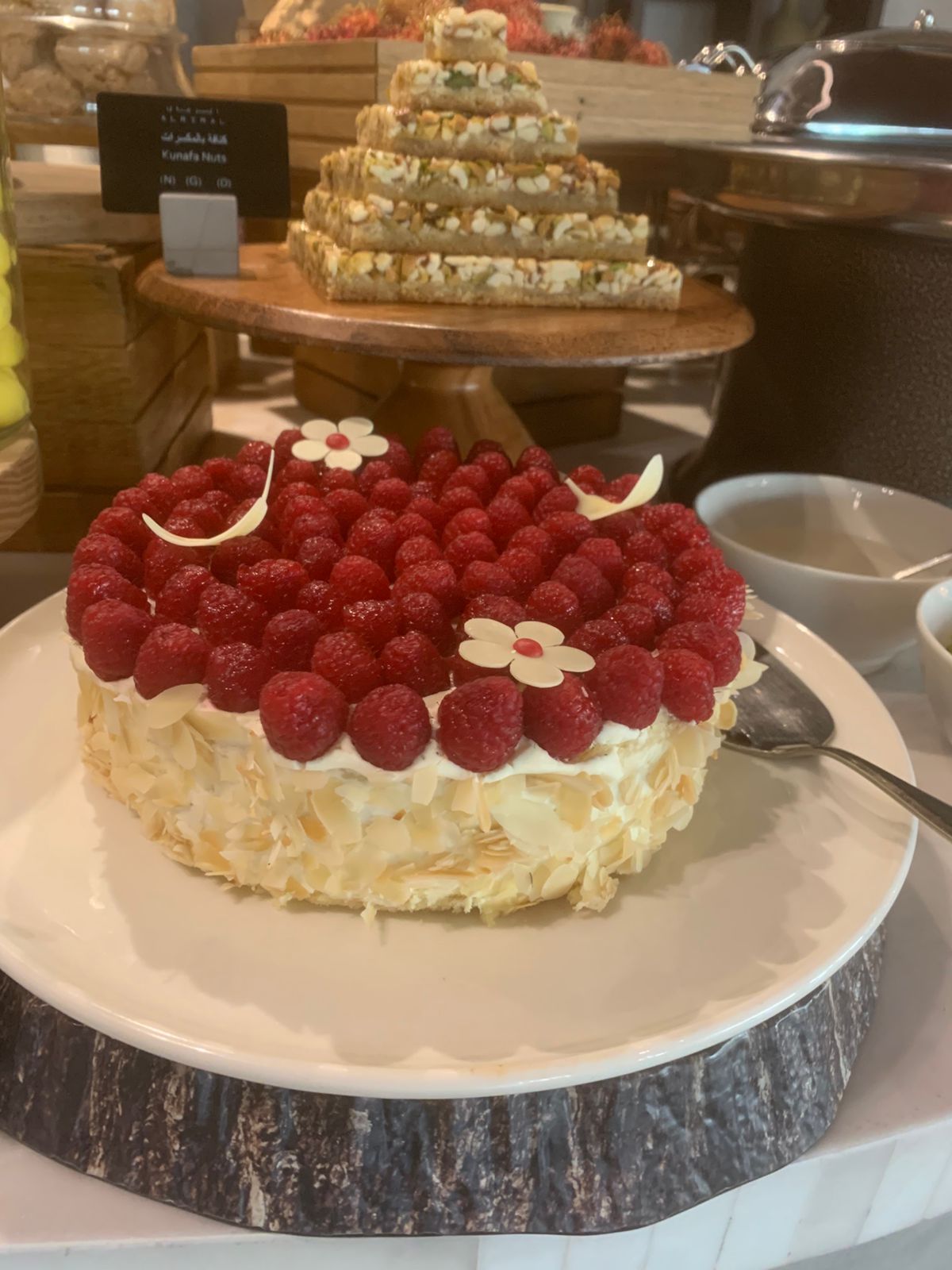 Фото Erth Abu Dhabi