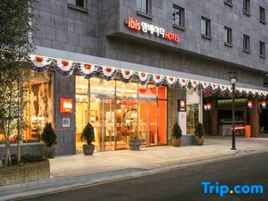 Гостиница Ibis Ambassador Seoul Insadong