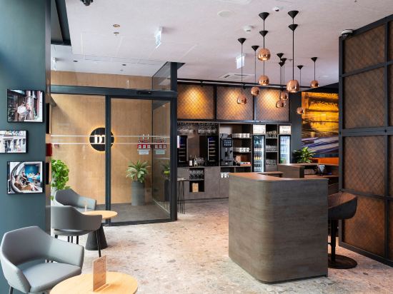 Фото Three Corners Downtown Hotel