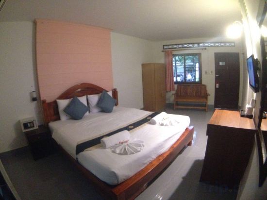 Фото Srichada Hotel Khaolak