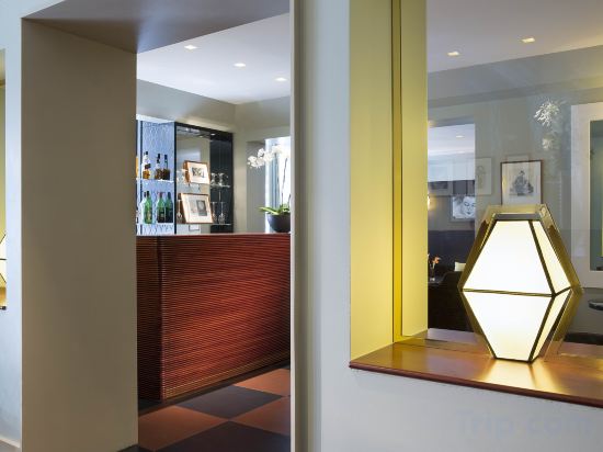 Фото Hôtel A La Villa des Artistes