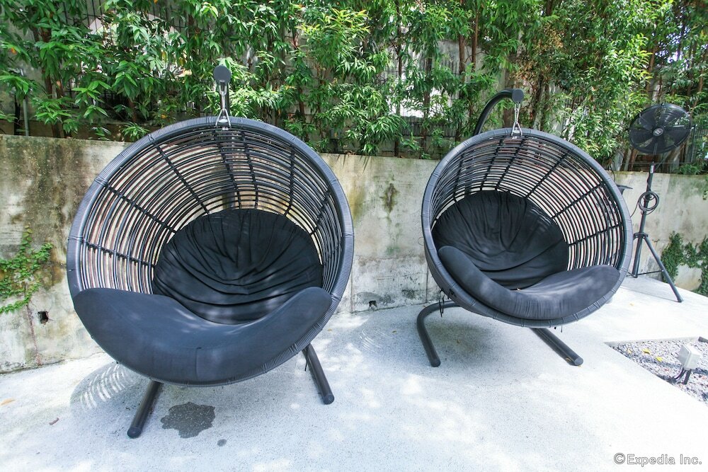 Фото Lloyd's Inn