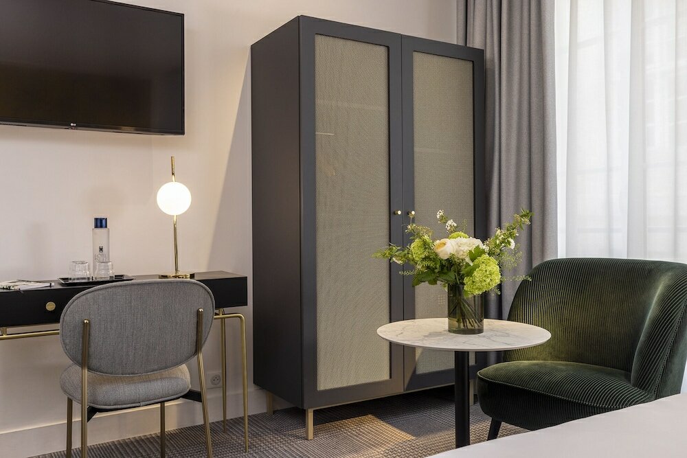 Фото Hotel De Suez