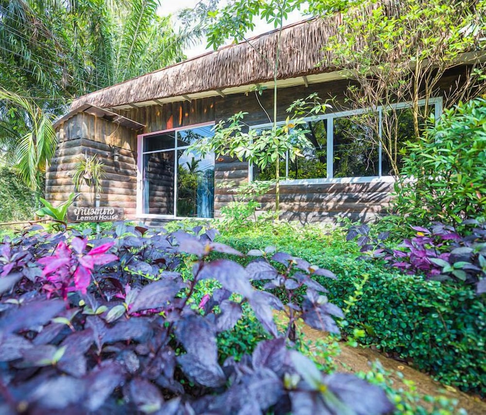 Фото Phutara Resort Ranong