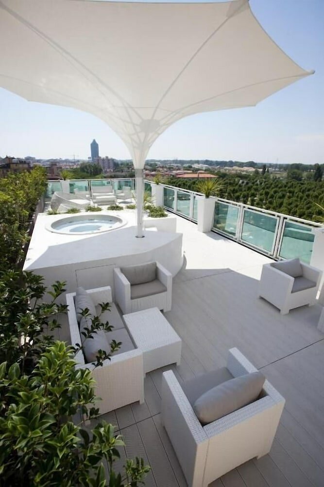 Фото Hotel Colombo