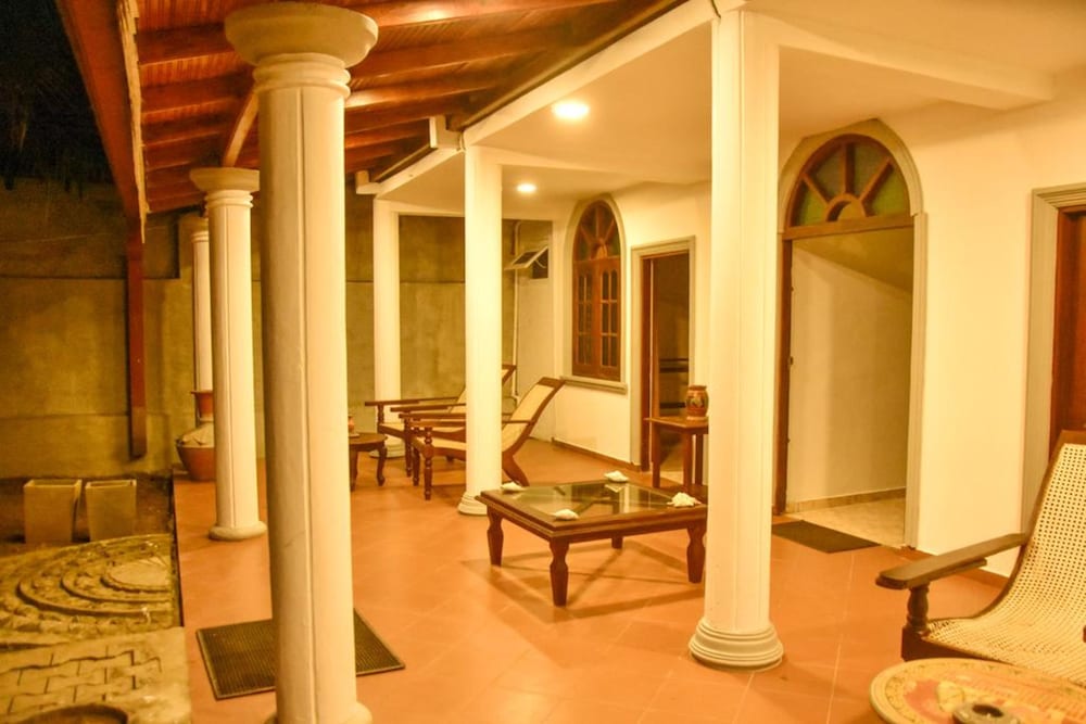 Фото Oriental Rest Hikkaduwa