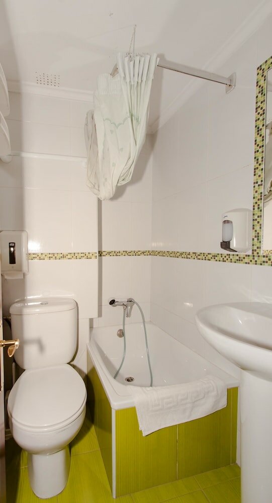 Фото Hostal Verdemar