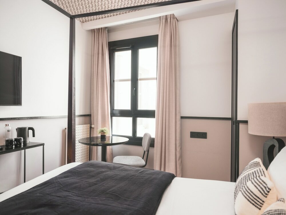 Фото Maisons du Monde Hôtel & Suites La Rochelle