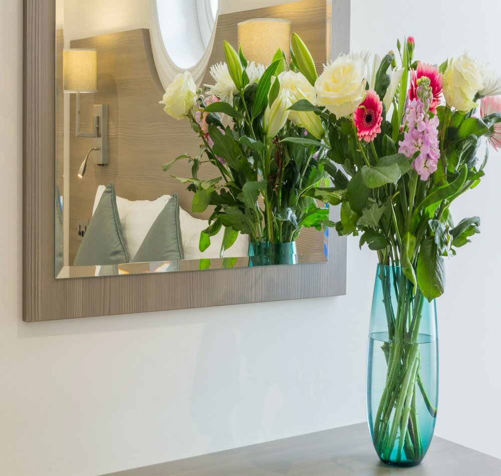 Фото The Lion & Key Hotel