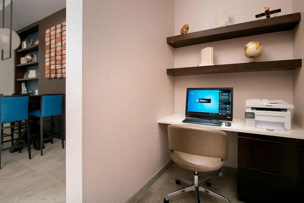 Фото SpringHill Suites by Marriott Atlanta Downtown