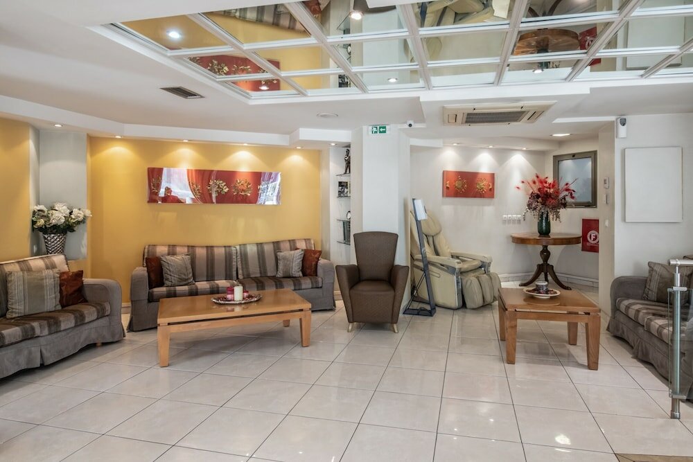 Фото Golden City