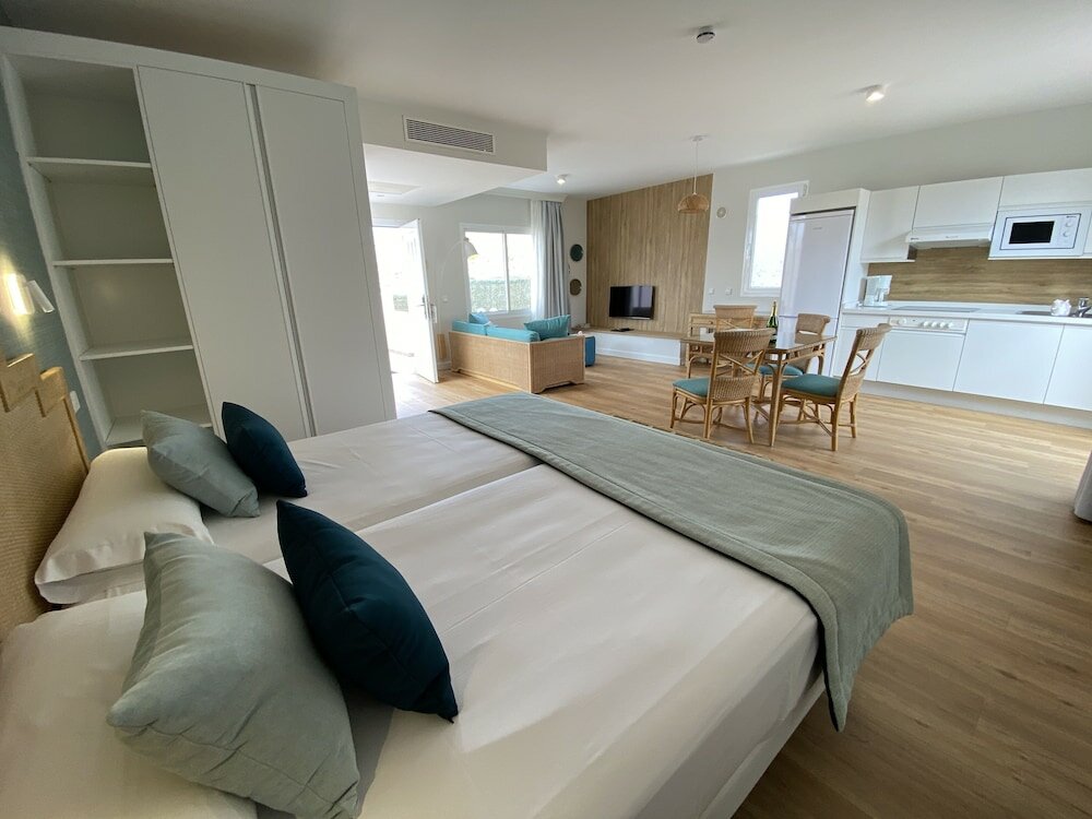 Фото Hotel Esmeralda Maris by Livvo