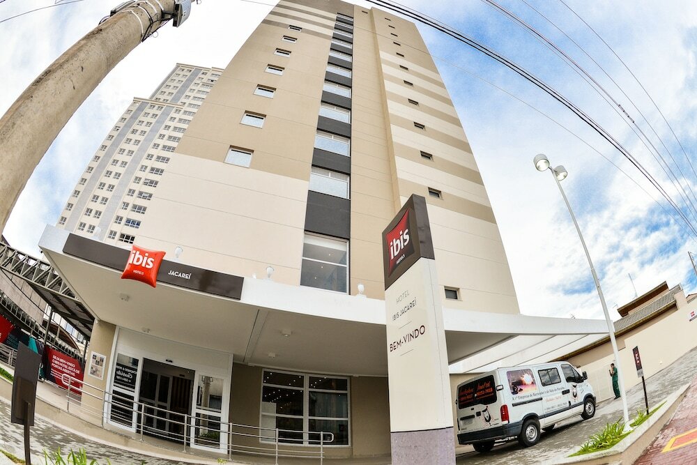 Фото Ibis Jacarei