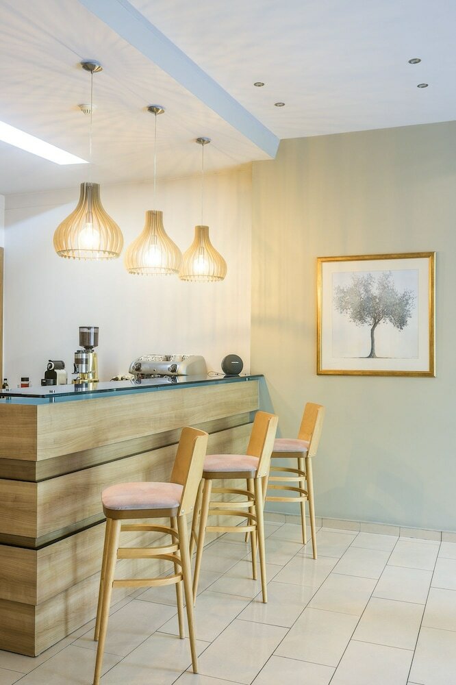 Фото Athens Odeon Hotel