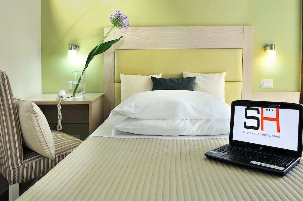 Фото Hotel Scott House Rome