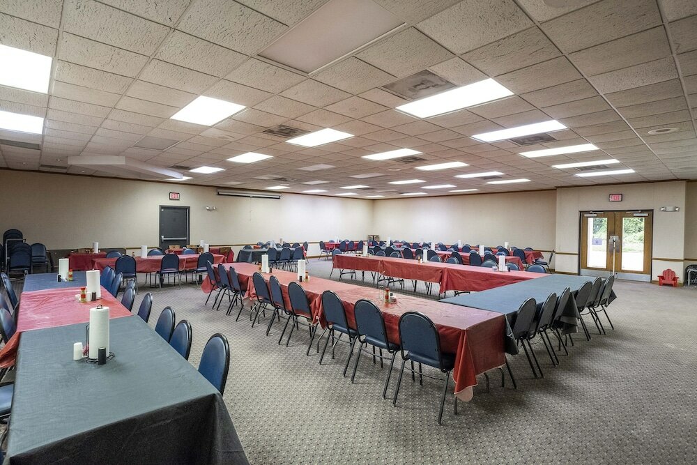 Фото Red Roof Inn Meridian