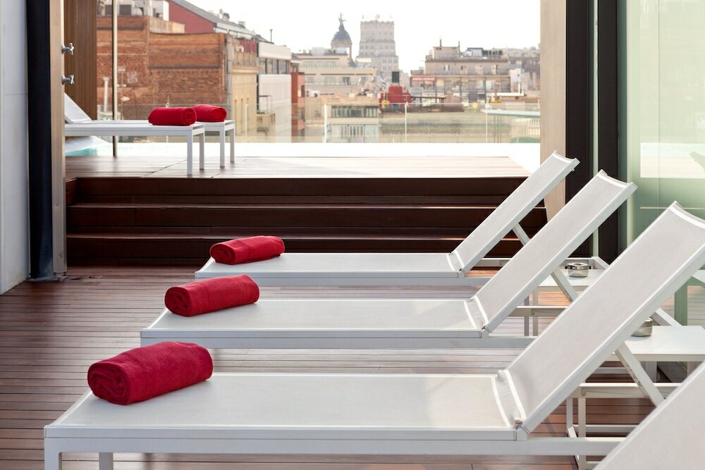 Фото Hotel Condes de Barcelona