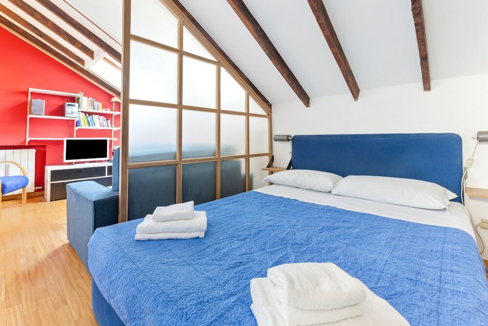 Фото Piazza Risorgimento Cosy Studio