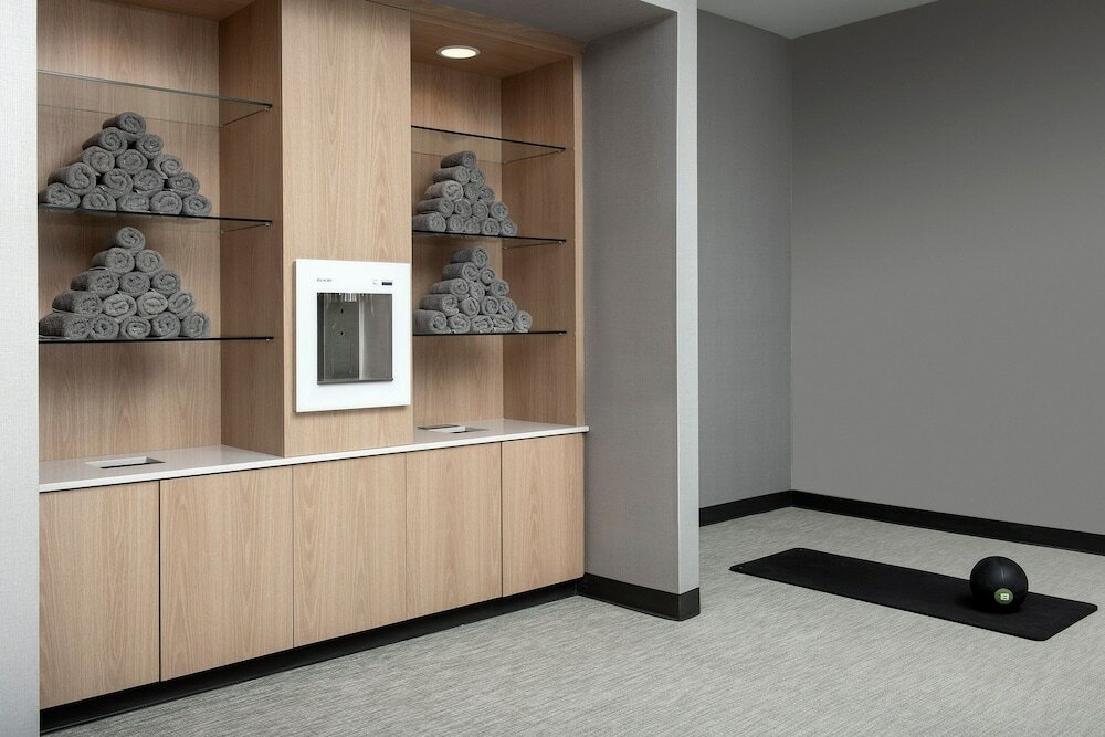 Фото Courtyard by Marriott Portland Tigard