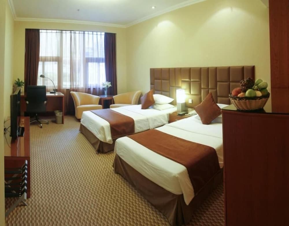 Фото Chongqing Milky Way Hotel