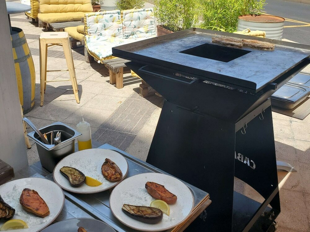 Фото ibis Montpellier Centre Polygone