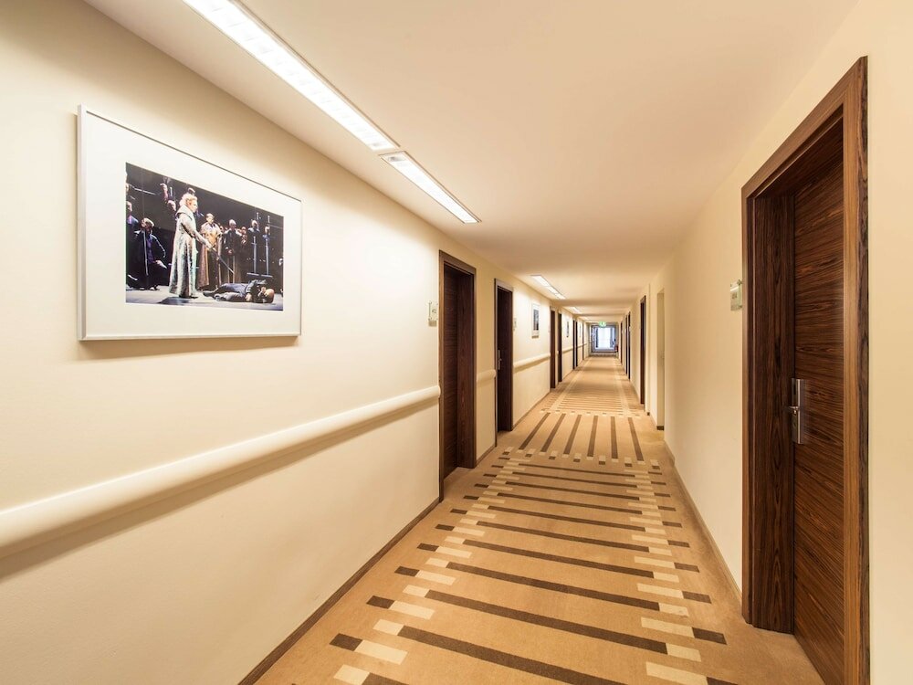 Фото Hotel an der Oper