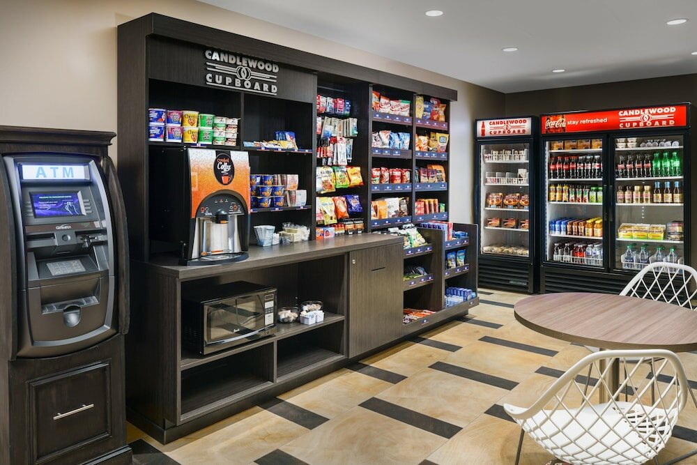 Фото Candlewood Suites Orlando - Lake Buena Vista, an Ihg Hotel