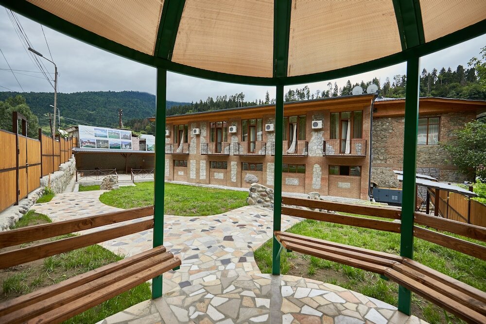 Фото Hotel Old Borjomi