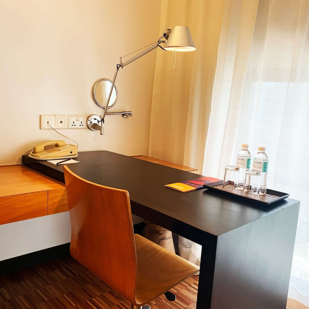 Фото Hotel Maya Kuala Lumpur