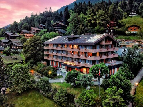 Внешний вид отеля Hotel Jungfraublick Wengen в Лаутербруннене, фото 1