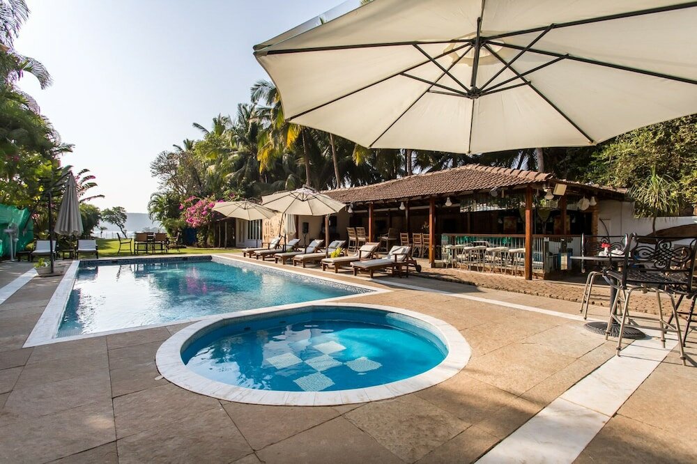 Фото Safira River Front Resort