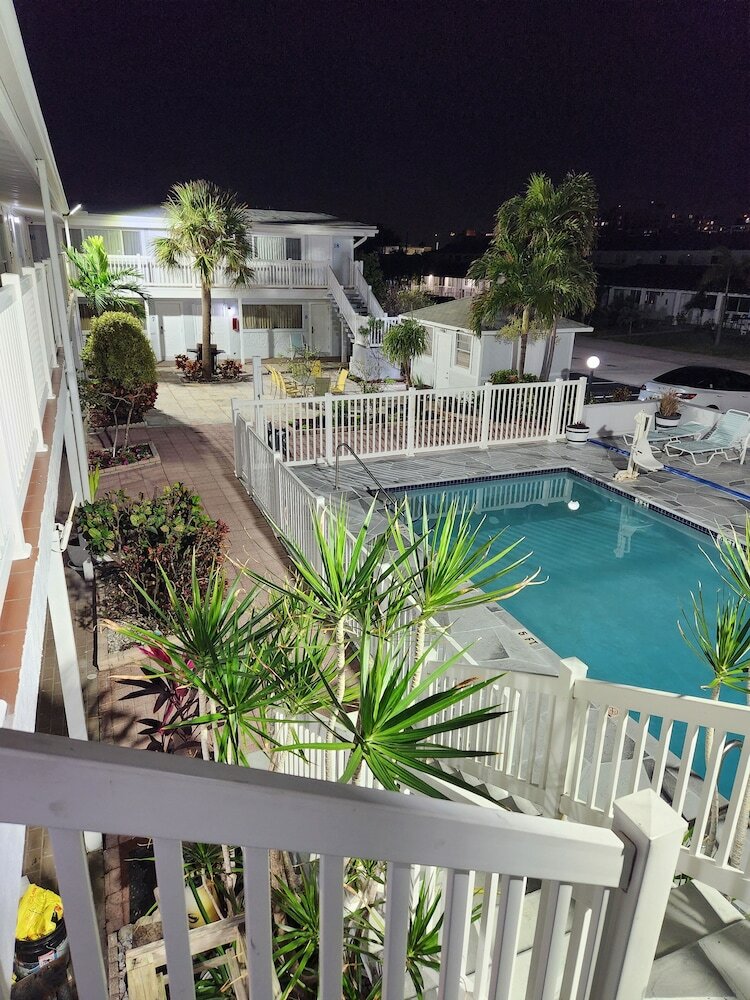 Фото The Palms On Ocean