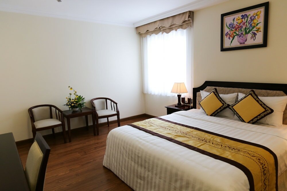 Фото Iris Dalat Hotel