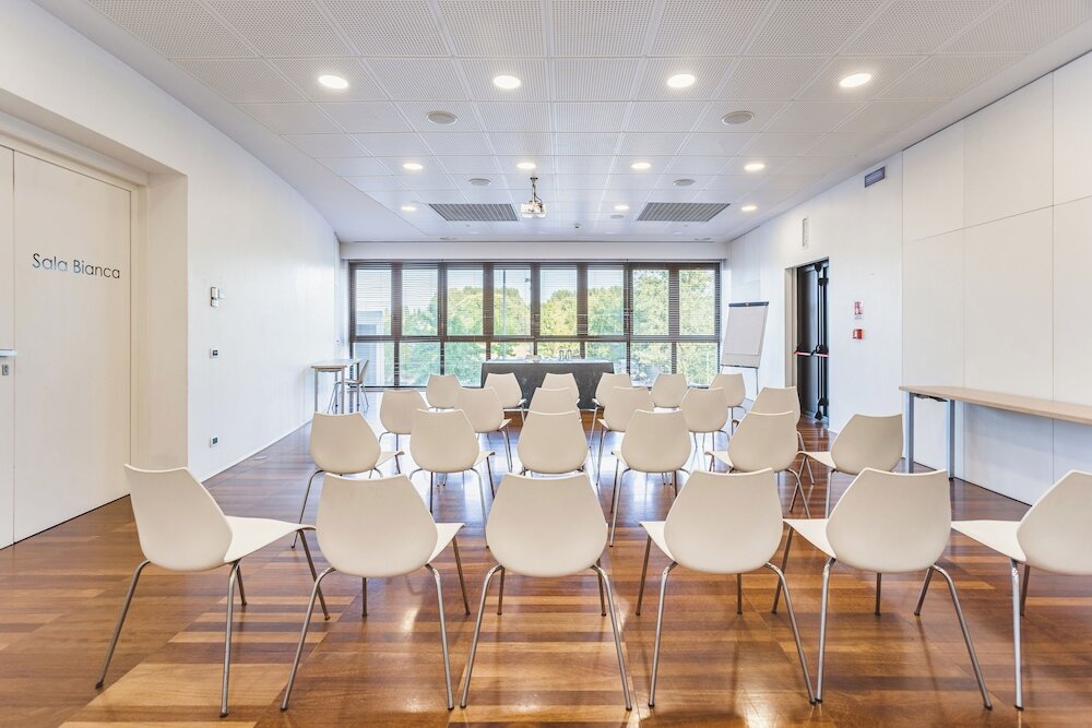 Фото Ipoint Hotel