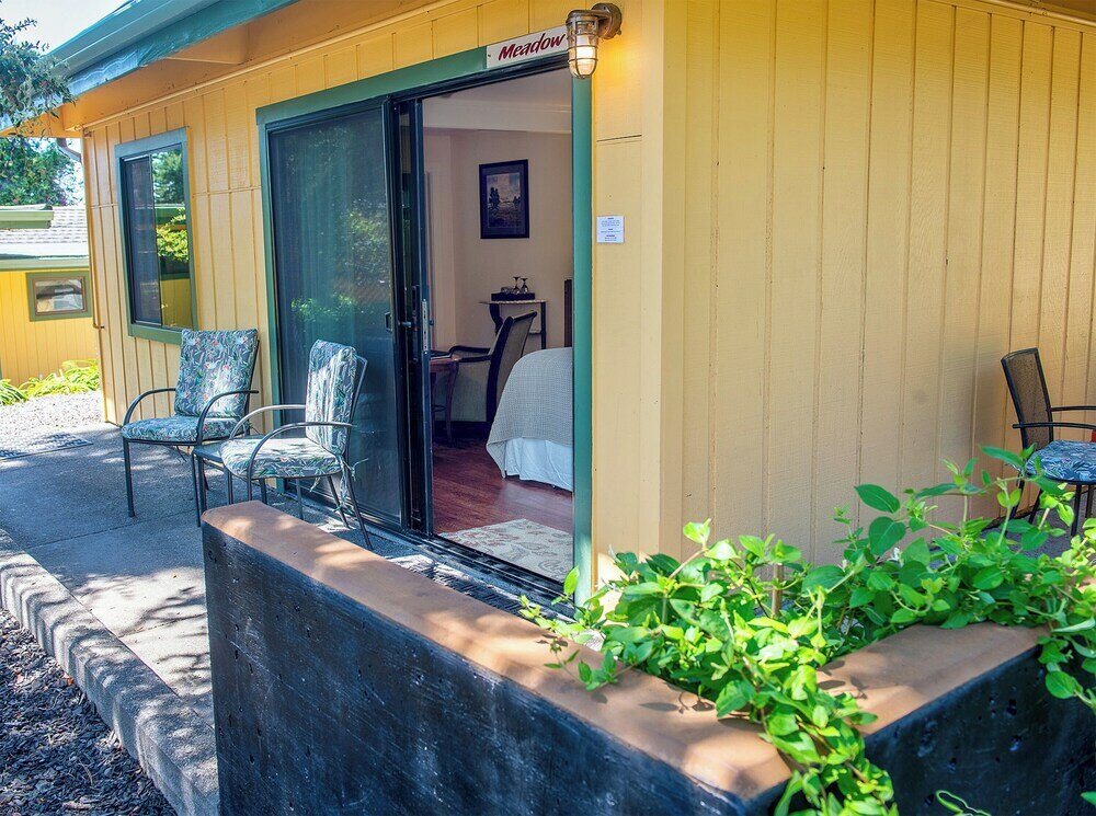 Фото Inn at Buckhorn Cove