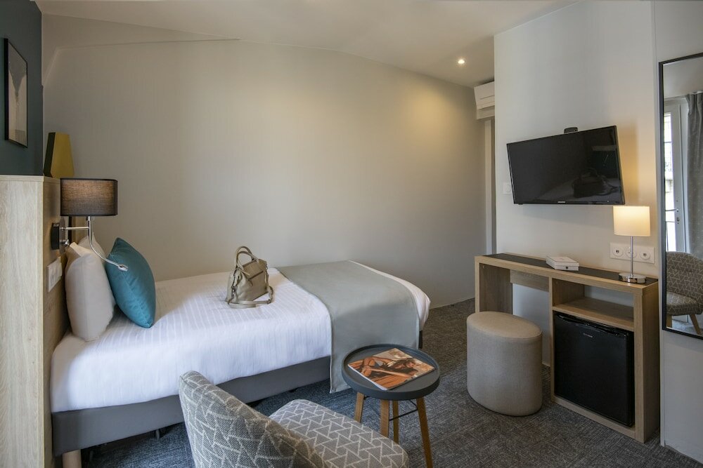 Фото Hotel Bristol