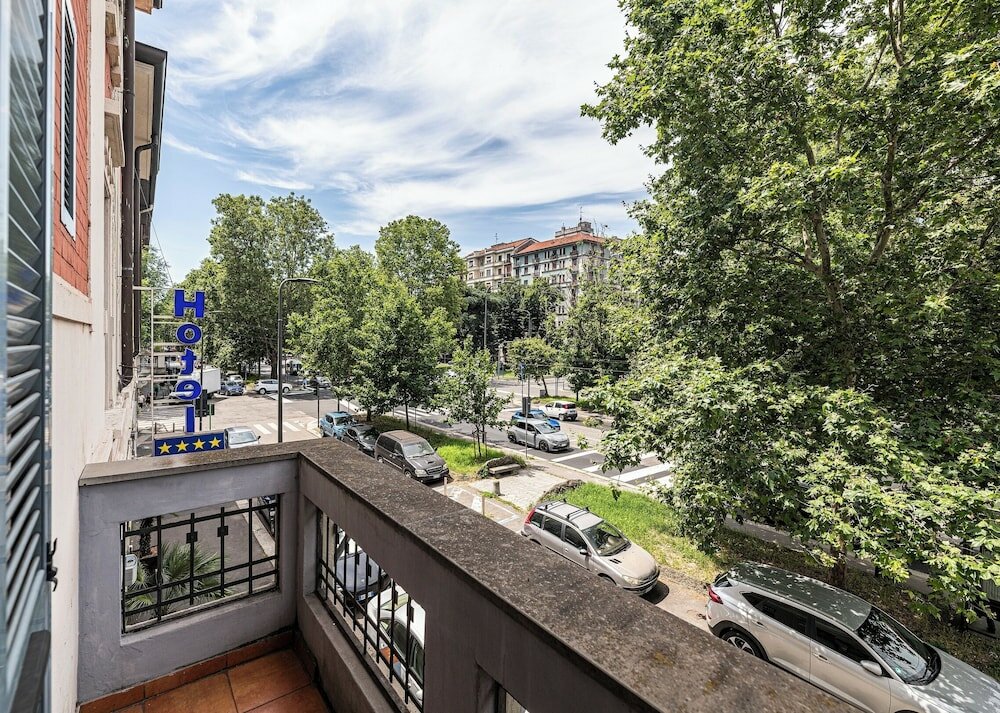 Фото Hotel Dieci