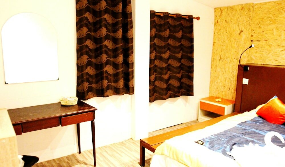 Фото Z's Hostel at Tha Phae Gate