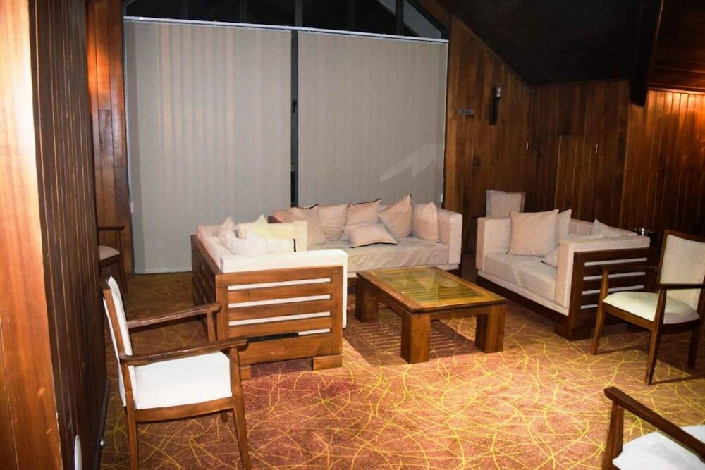 Фото Daffodils Hotel