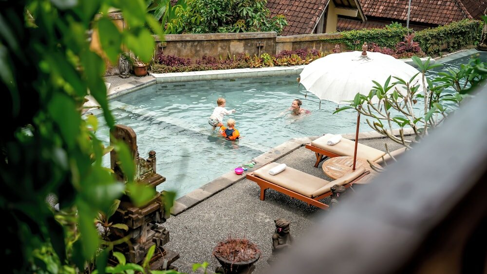 Фото Jati 3 Bungalows and SPA