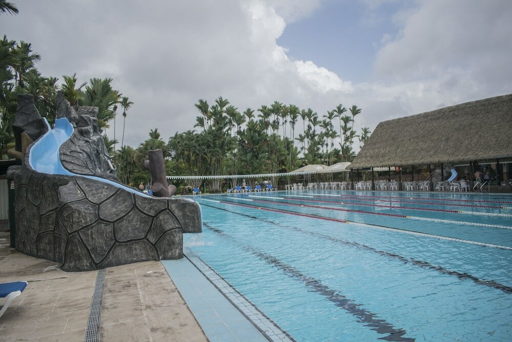 Фото Hotel Suerre