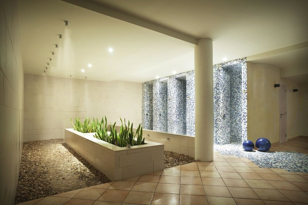 Фото 153072904673