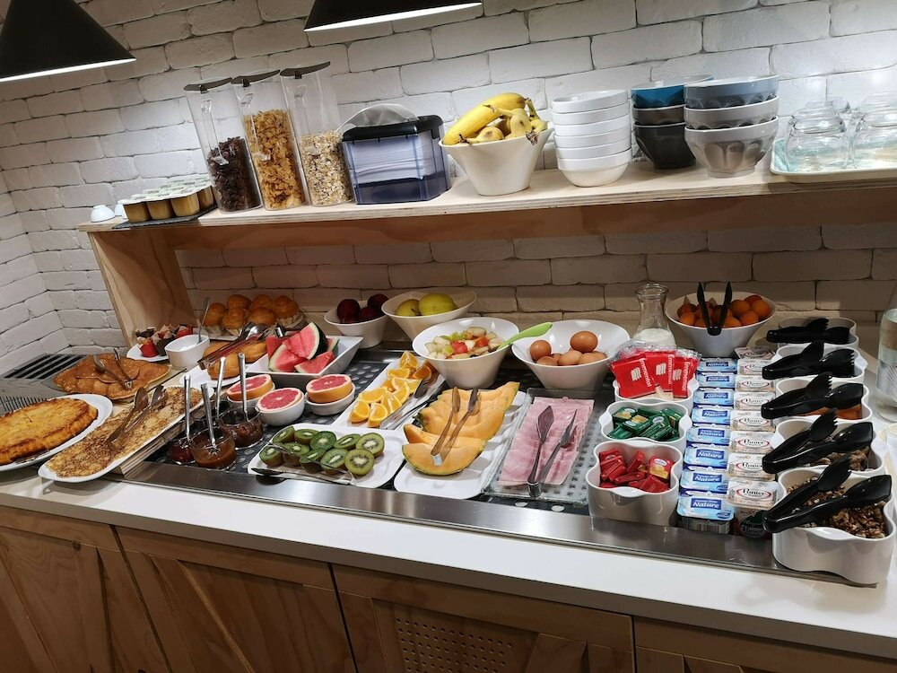 Фото Kyriad Direct Roanne