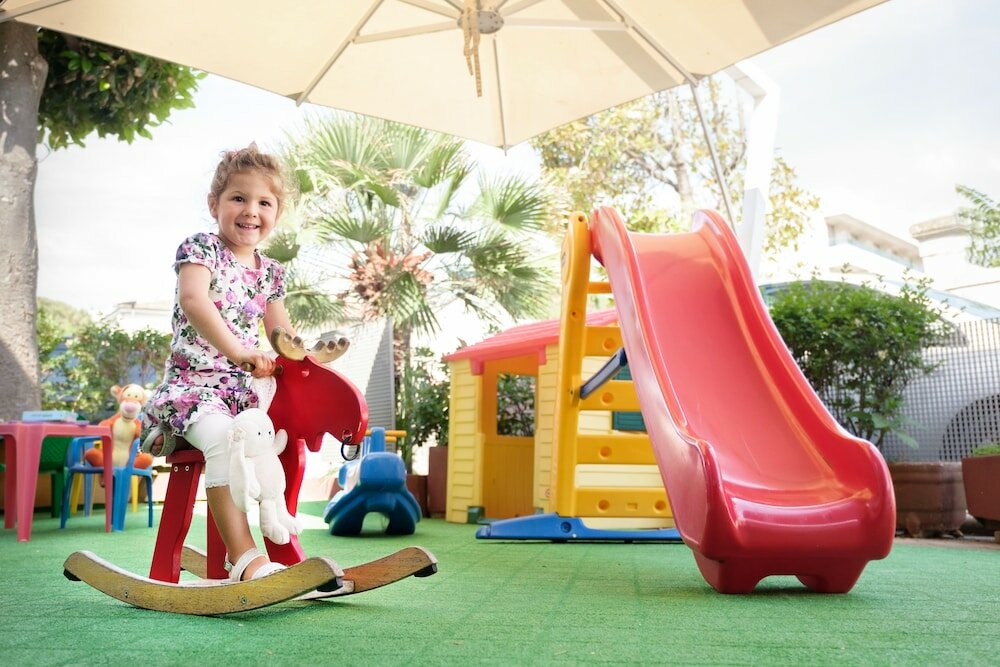 Фото Hotel Junior