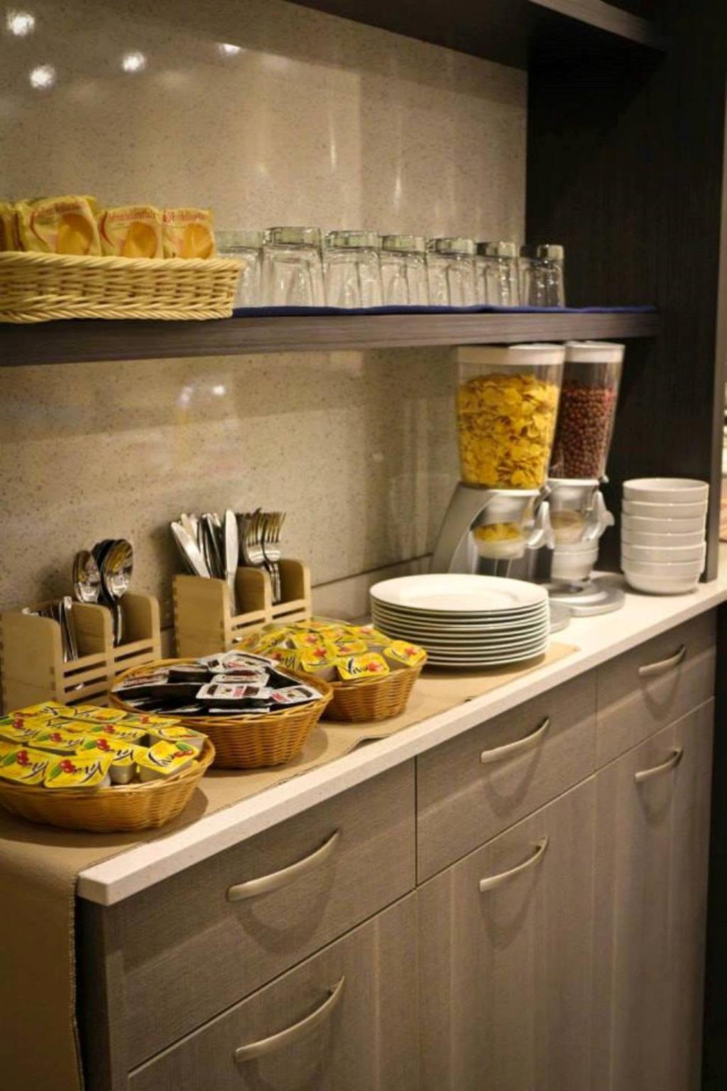 Фото Hotel La Madonnina