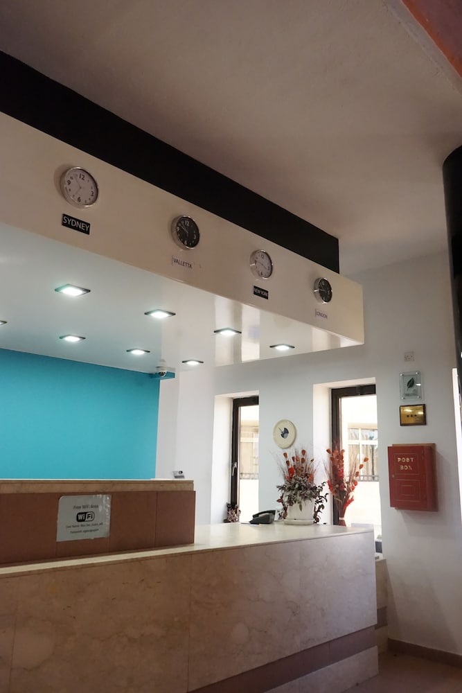 Фото The St. George’s Park Hotel