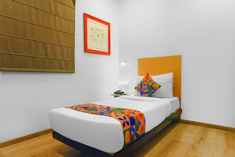 Фото Hotel Akash Ganga